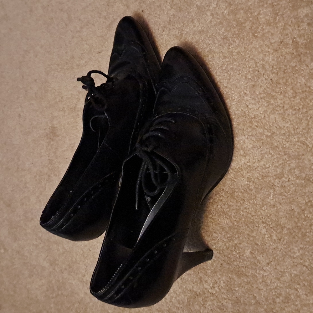 Bandolino heels, 8 1/2, black